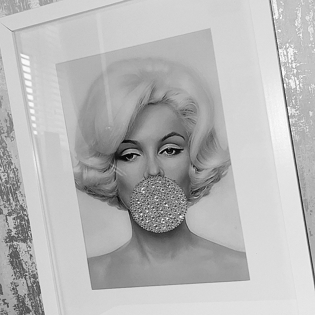 marilyn monroe bubble gum print